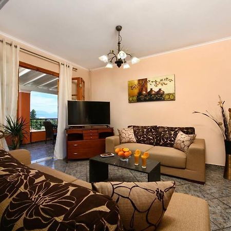 Seaview Cottage - Calmare Petrití Екстериор снимка
