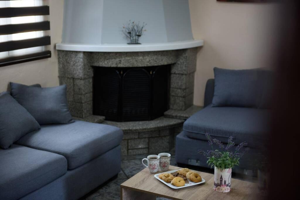 Seaview Cottage - Calmare Petrití Екстериор снимка